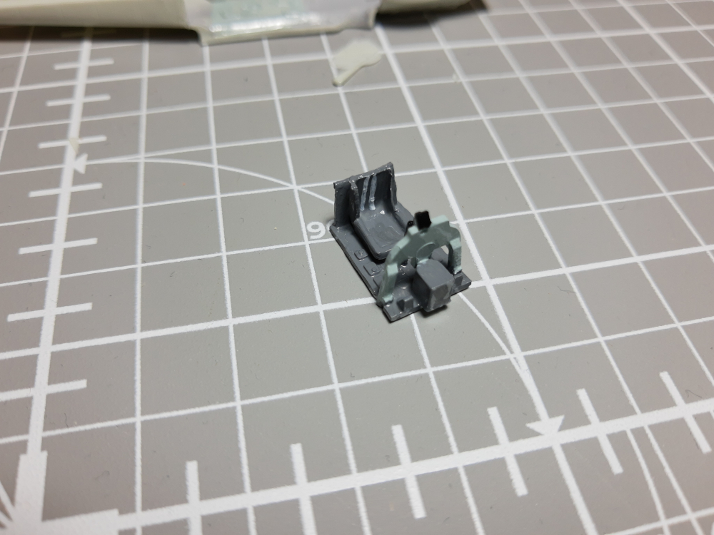 Revell 04160 - cockpit before weathering - 2