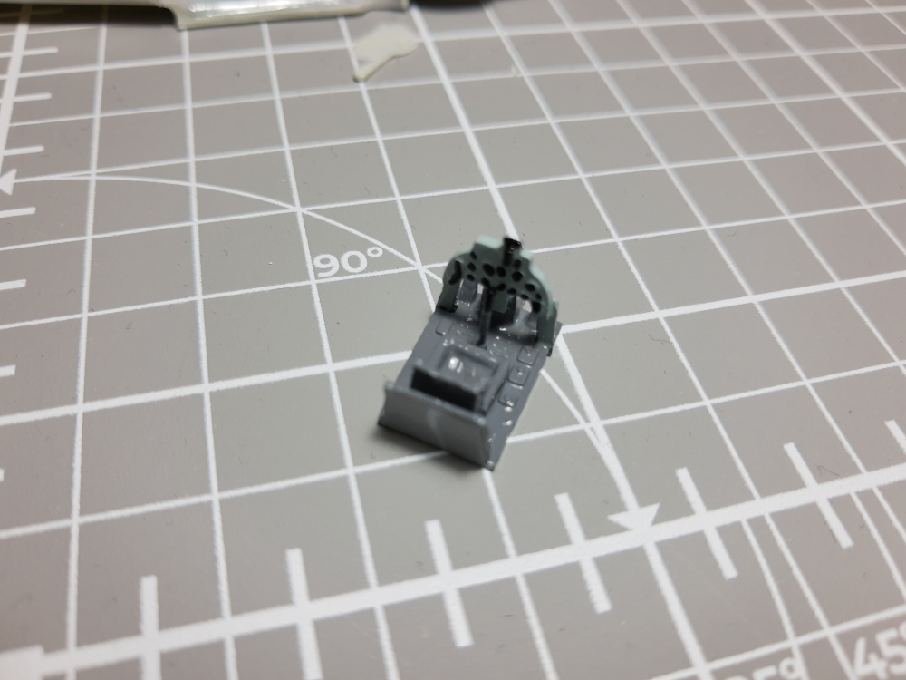 Revell 04160 - cockpit before weathering - 3